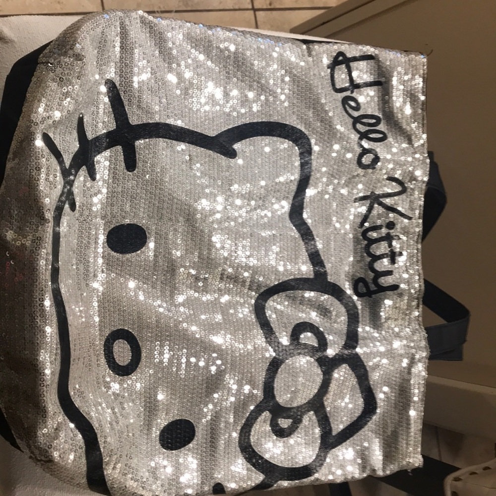 Hello Kitty tote